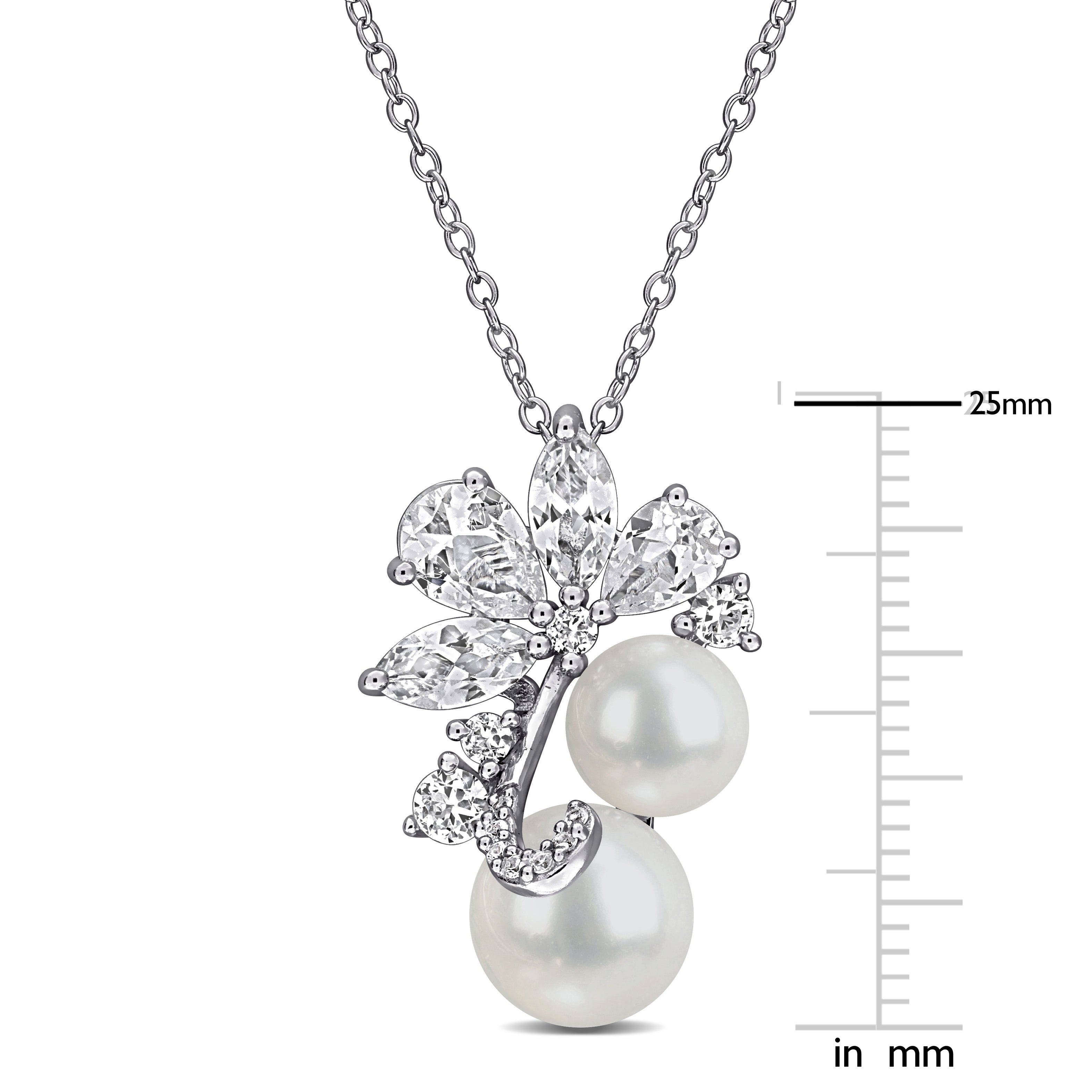 Lord & Taylor pearl and sapphire pendant necklace, close-up of cultured freshwater pearls
