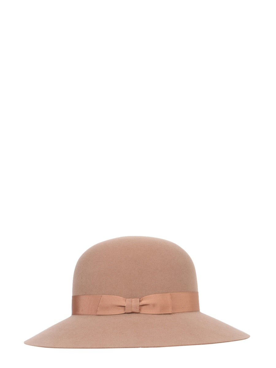 READ HAT Helen Kaminski