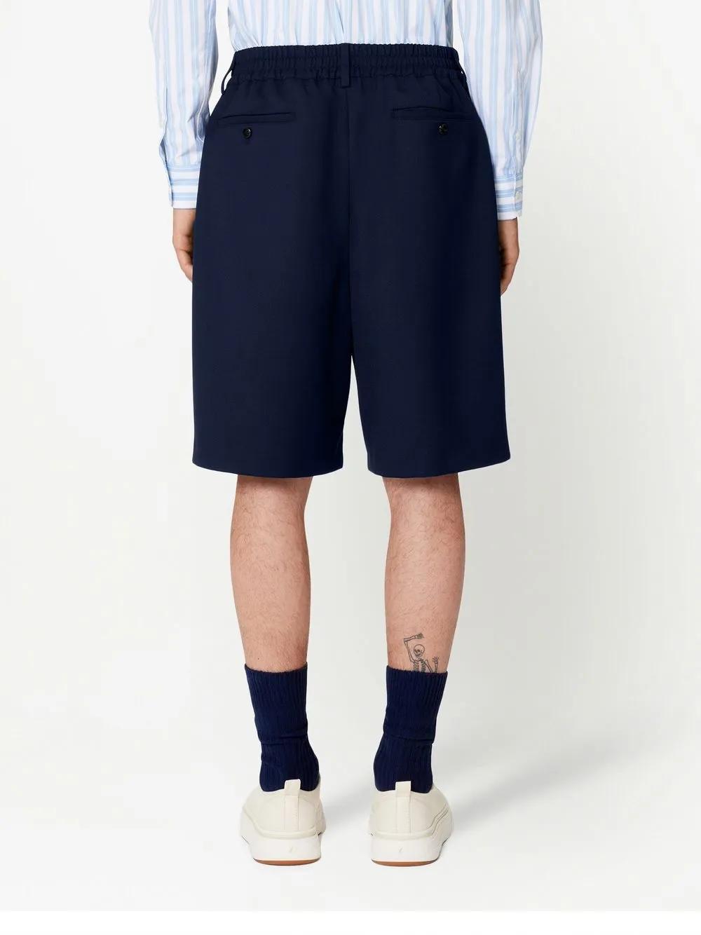 BERMUDA WITH ELASTIC AMI Paris