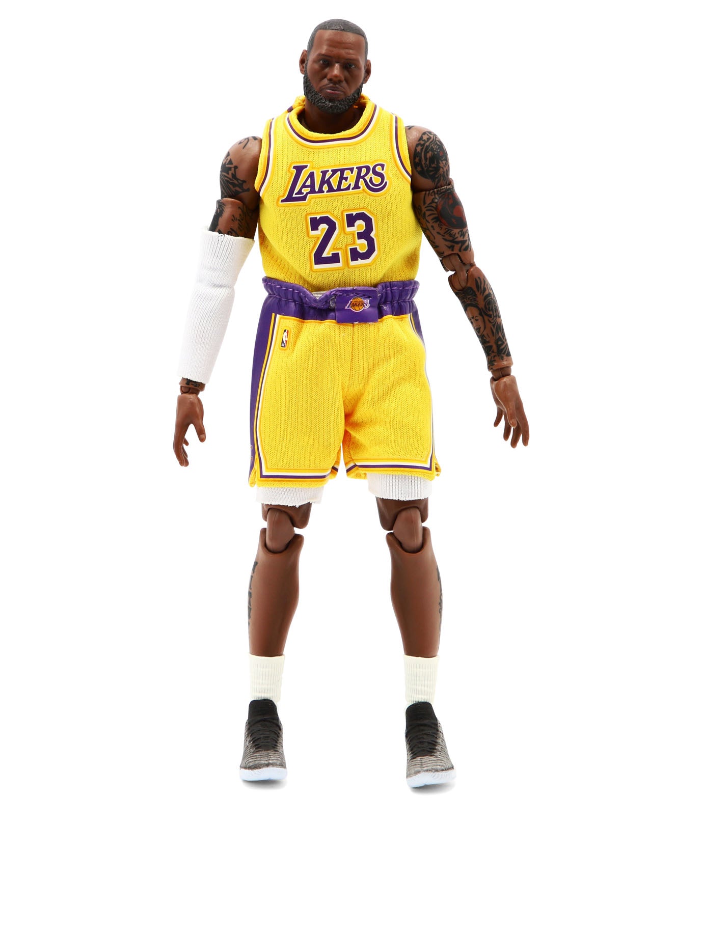 MAFEX LEBRON JAMES FIGURE Medicom Toy