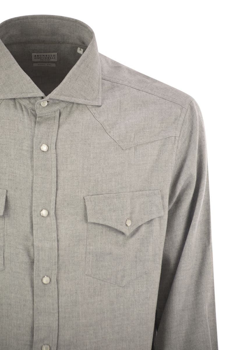 STRETCH COTTON CHEVRON FLANNEL EASY FIT SHIRT WITH SNAP BUTTONS, EPAULETTES AND POCKETS Brunello Cucinelli