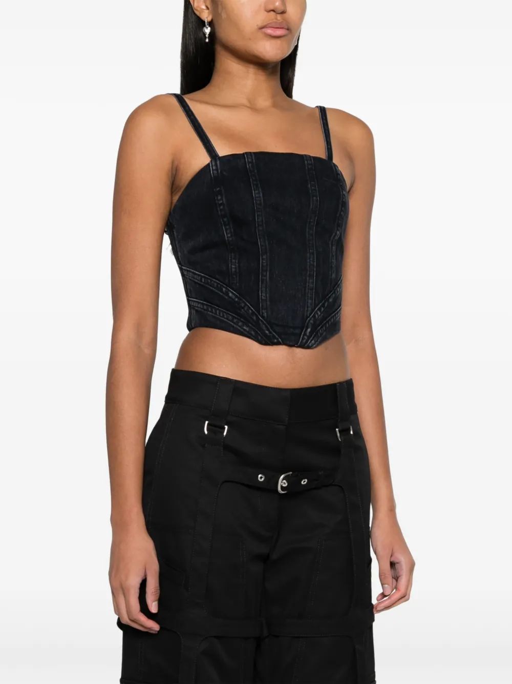 TOP AMIRI