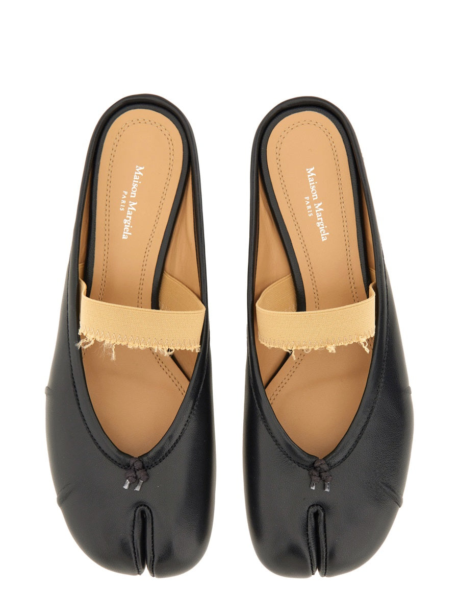 BLACK LEATHER FLATS Maison Margiela