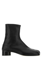 BLACK LEATHER TABI ANKLE BOOTS Maison Margiela BLACK 42