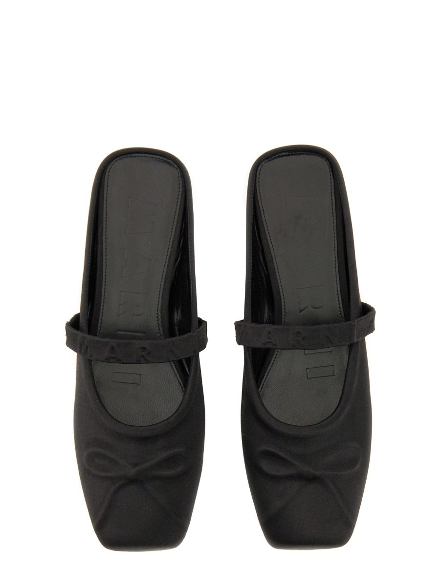 BLACK FLATS Marni