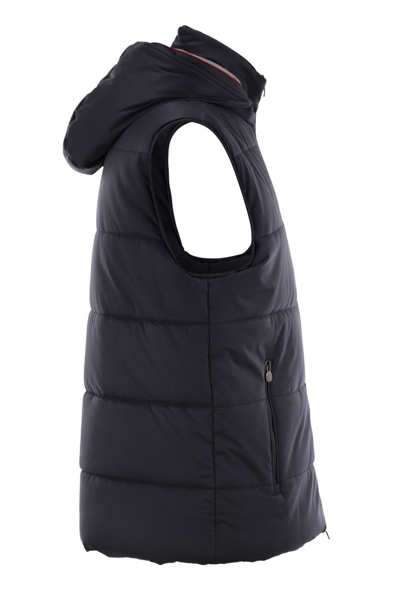 HOODED SLEEVELESS JACKET Kiton