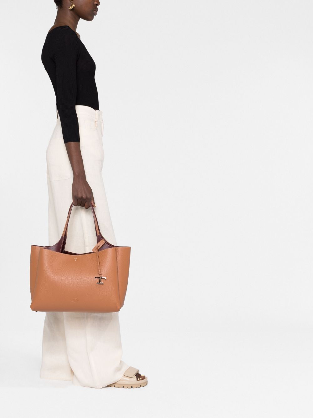 MEDIUM LEATHER SHOPPING BAG Tod's