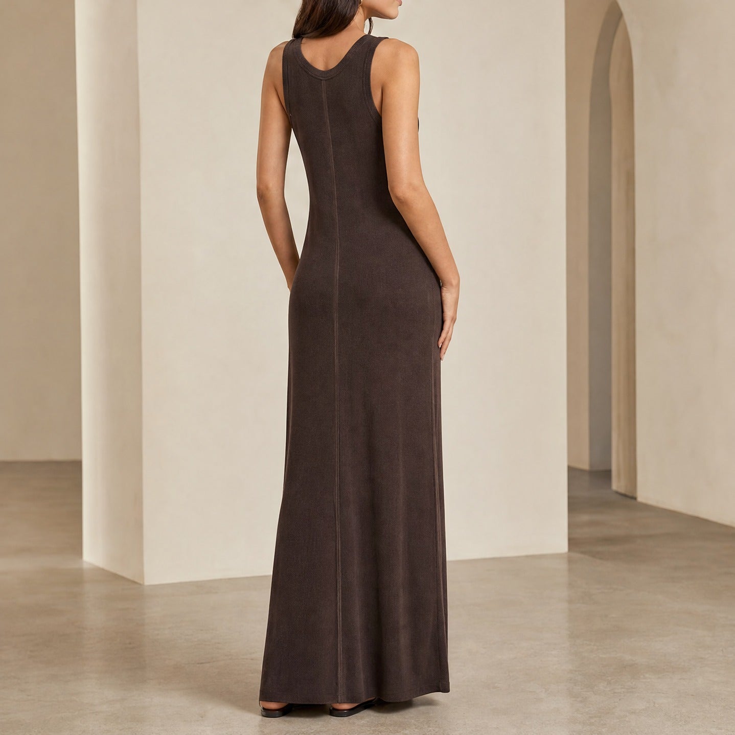 Brown knitted maxi dress back detail close-up by LOULOU DE SAISON