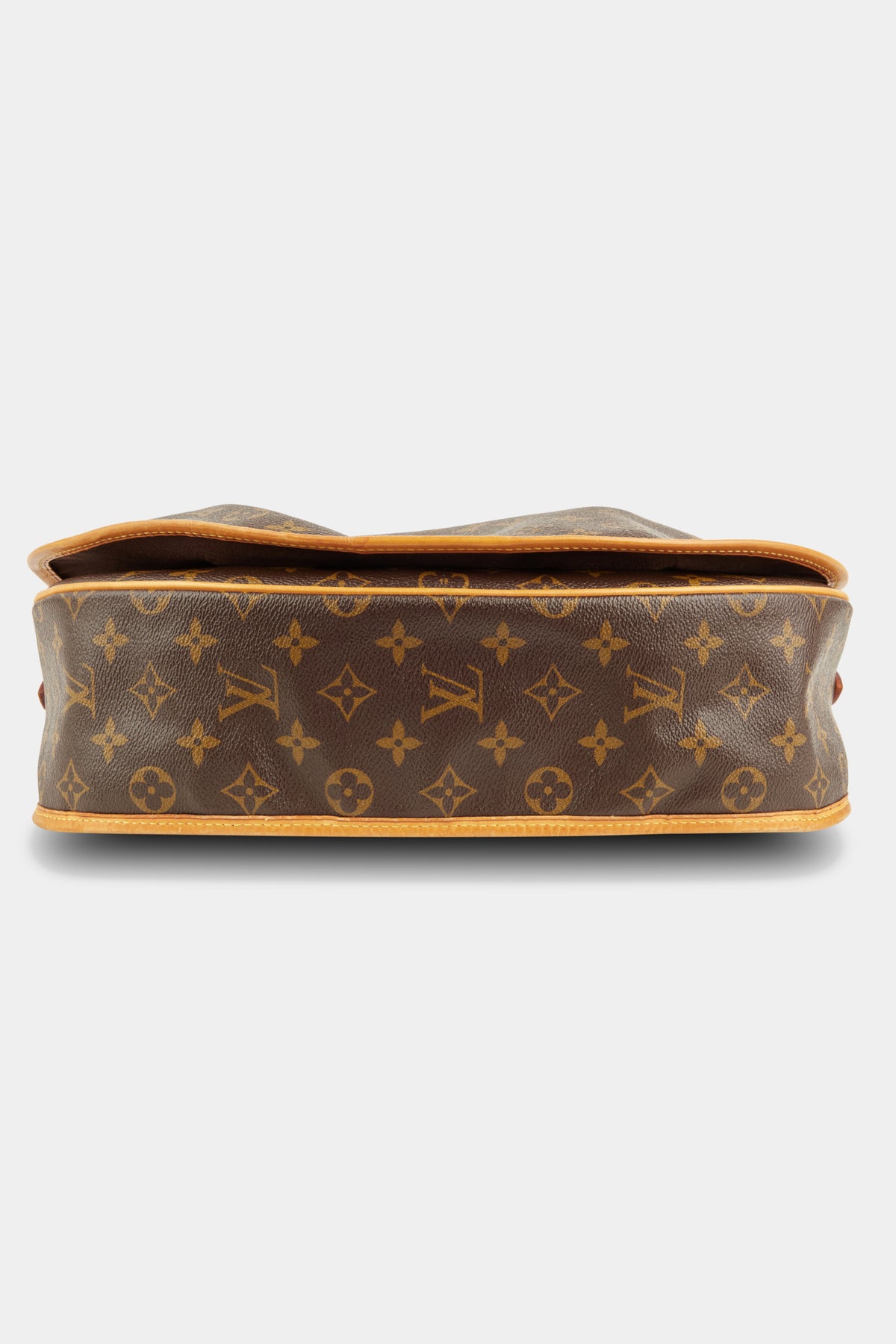 Menilmontant GM Monogram Crossbody Bag – Lord & Taylor