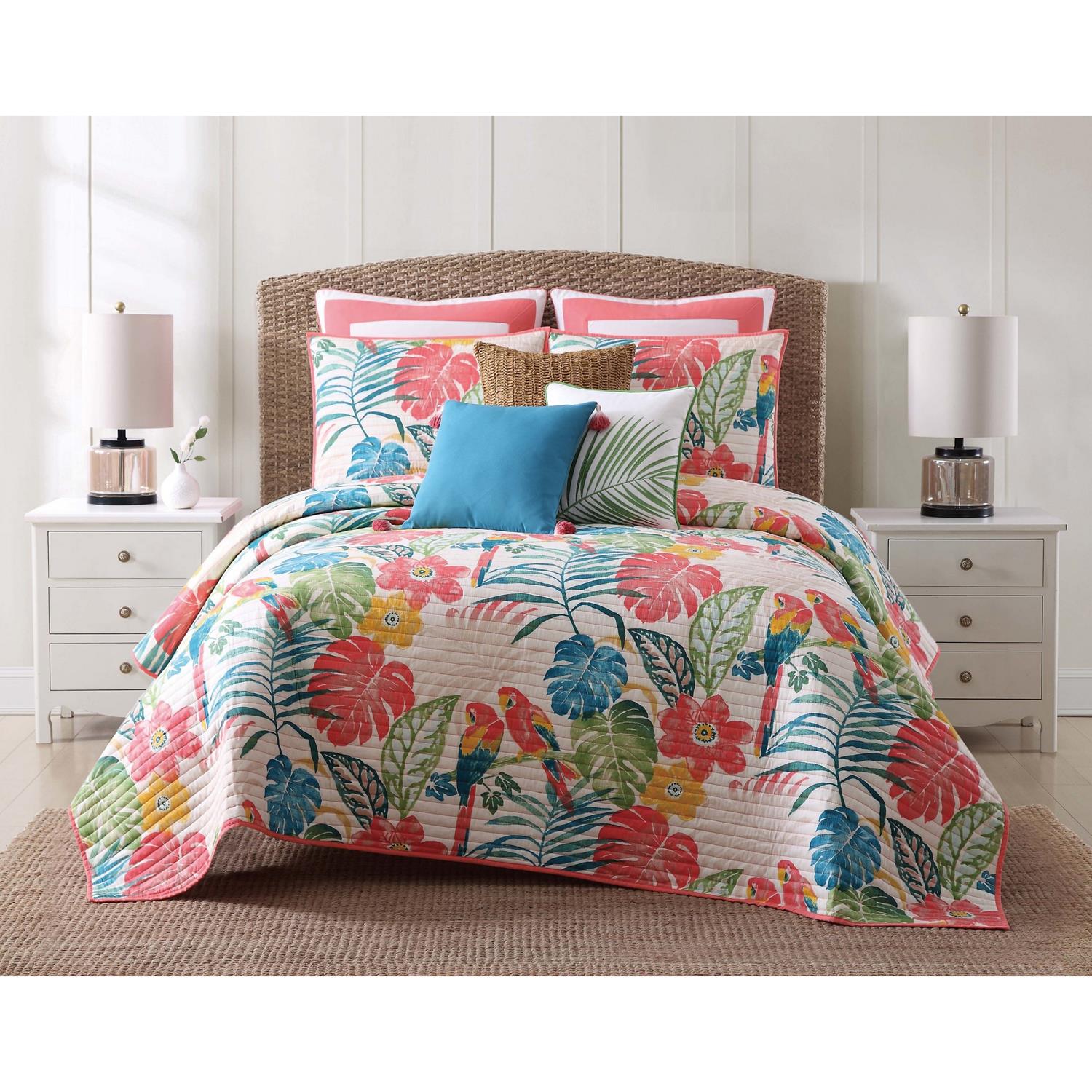 Comforters, Duvets & Quilts – Lord & Taylor